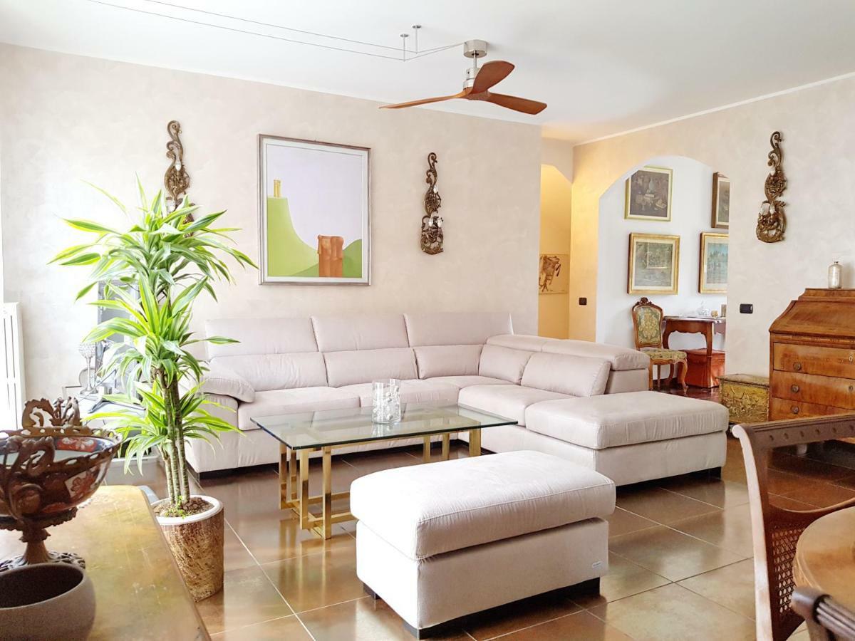 Villa Milena อาเรเซ ภายนอก รูปภาพ